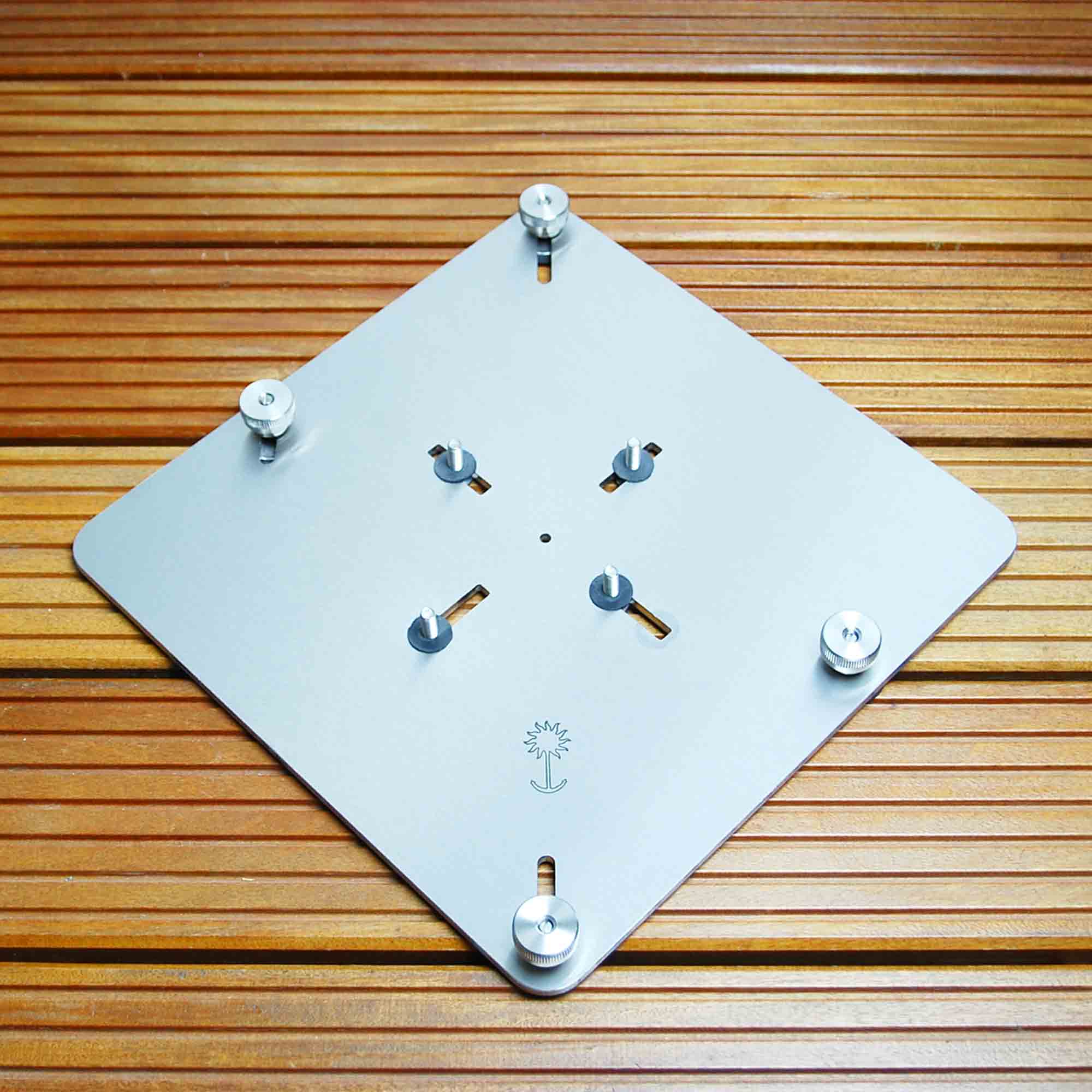 sonnenanker-anchor-base-stainless-steel-for-cantilever-parasols-with-swivel-foots-stud-bolts-on-wooden-deck-board-terrace-2 sonnenanker-anchor-base-stainless-steel-for-cantilever-parasols-with-swivel-foots-stud-bolts-on-wooden-deck-board-terrace